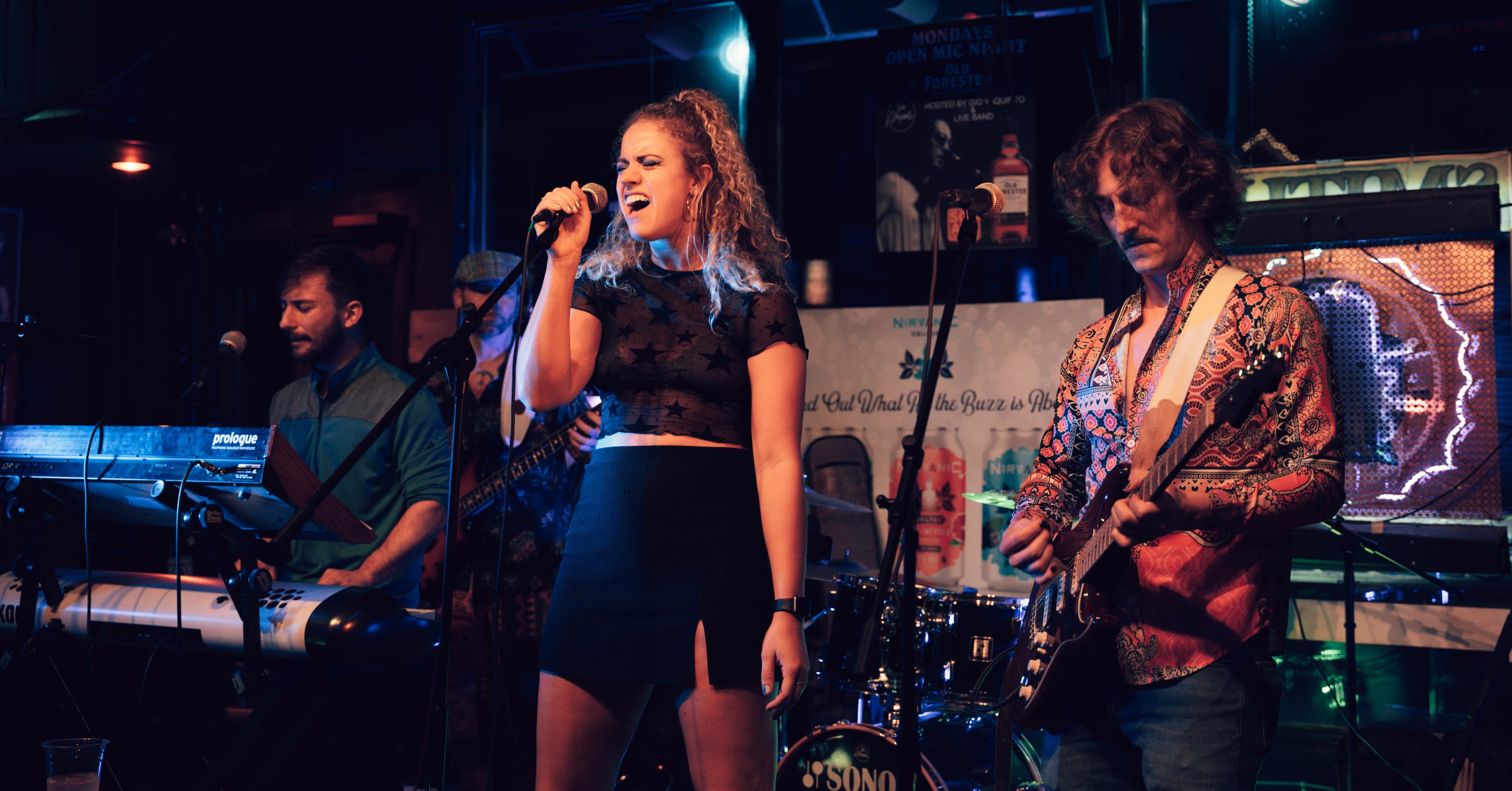 2022 The Weekend Lovers @ Smith's Olde Bar